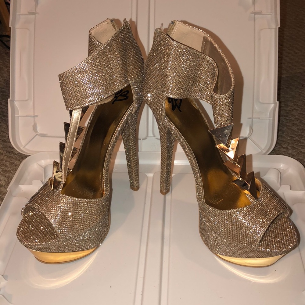 Gold glitter SOLD